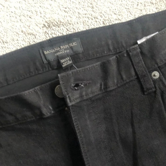 Banana Republic Mid + Skinny Jeans - Picture 16 of 16